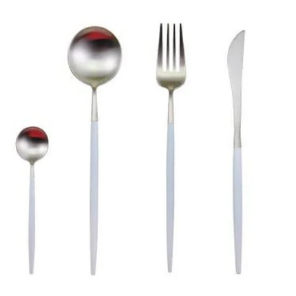 24-częściowy zestaw złotych sztućców ze stali nierdzewnej – luksusowy i trwały, z wykończeniem na wysoki połysk 10