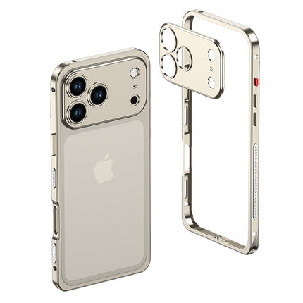 Aluminiowe Etui na Telefon z Wzmocnionymi Krawędziami i Kompatybilnością z MagSafe – Minimalistyczny Design, Srebrne Case na Telefon 26