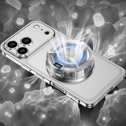 Aluminiowe Etui na Telefon z Wzmocnionymi Krawędziami i Kompatybilnością z MagSafe – Minimalistyczny Design, Srebrne Case na Telefon 4
