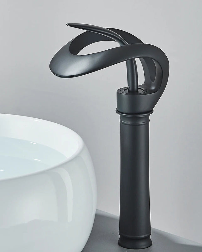 Bateria Umywalkowa Stojąca z Czarnego Mosiądzu – Nowoczesny Design i Wydajny Przepływ Wody 7