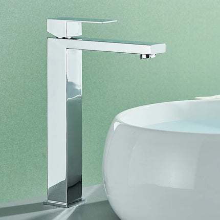 Bateria Umywalkowa Stojąca z Mieszaczem Ciepłej i Zimnej Wody – Elegancki Design ze Stali Nierdzewnej 6