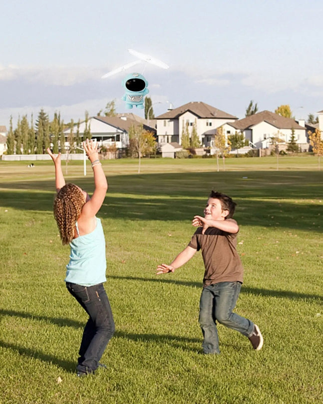Bezpieczny mini dron dla małych odkrywców kosmosu 4