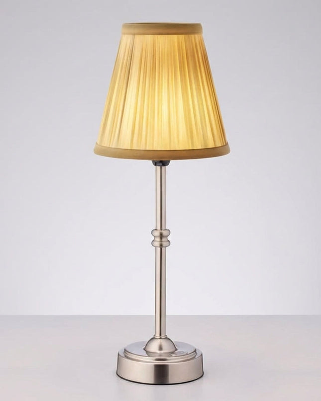 Bezprzewodowa lampa stołowa LED w retro designie z kryształowymi akcentami, oferująca regulację  6