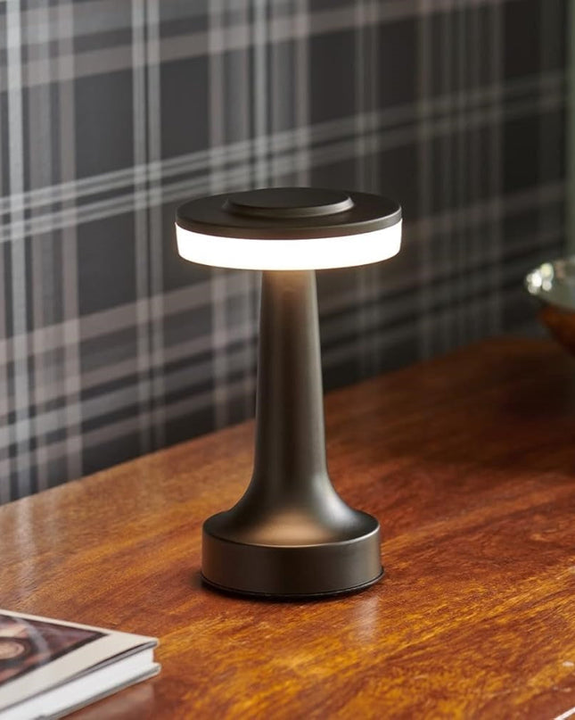 Bezprzewodowa lampa stołowa retro z regulowanym oświetleniem, idealna do salonów i sypialni 6