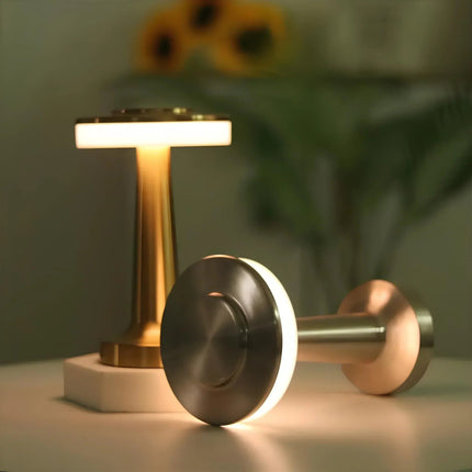 Bezprzewodowa lampa stołowa retro z regulowanym oświetleniem, idealna do salonów i sypialni 8
