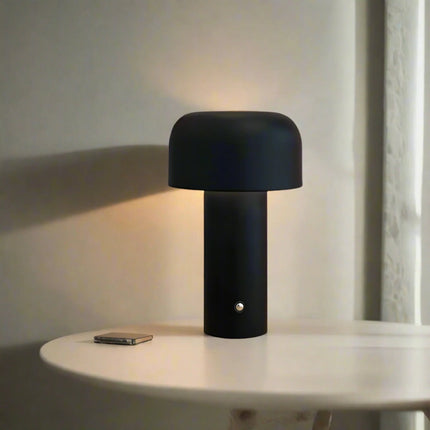 Bezprzewodowa metalowa lampa stołowa z przyciemnianą diodą LED i akumulatorem 3