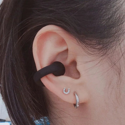 Bezprzewodowe słuchawki douszne z redukcją szumów i łącznością Bluetooth – lekka konstrukcja do uprawiania sportu 0