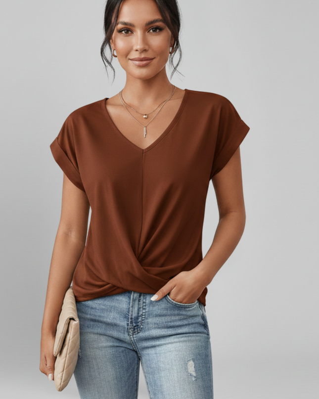 Bluzka damska z dekoltem w serek i krótkimi rękawami z lekkiego materiału – styl casual chic 4