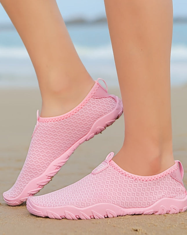 Buty do wody dla kobiet z cholewką z siateczki, szybkoschnącą i oddychającą, z antypoślizgową gumową podeszwą – idealne buty na plażę i do pływania 8
