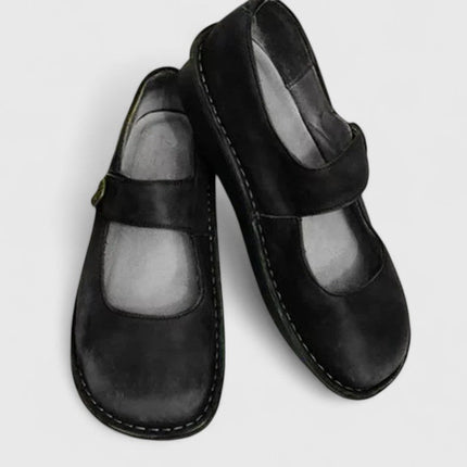 Buty ortopedyczne dla kobiet z regulowanym paskiem i amortyzowaną wkładką – klasyczny design z okrągłymi noskami 4