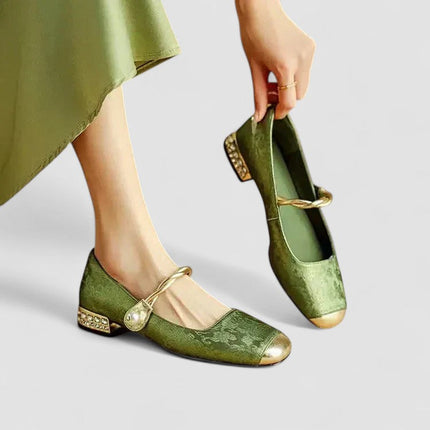 Buty ortopedyczne z niskim, blokowym obcasem – skórzany design inspirowany stylem vintage, zapewniający wygodę i styl 0