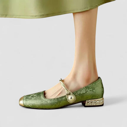 Buty ortopedyczne z niskim, blokowym obcasem – skórzany design inspirowany stylem vintage, zapewniający wygodę i styl 1