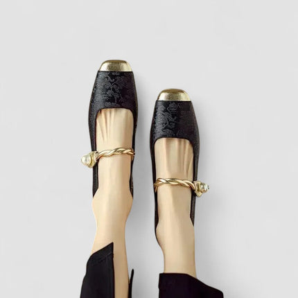 Buty ortopedyczne z niskim, blokowym obcasem – skórzany design inspirowany stylem vintage, zapewniający wygodę i styl 8