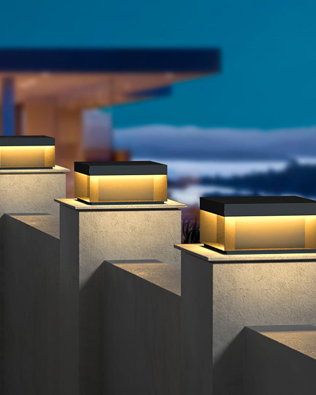 Czarna Lampa Ogrodowa LED Solarna IP65 – Wodoodporna Latarnia do Oświetlenia Ogrodu i Tarasu 4