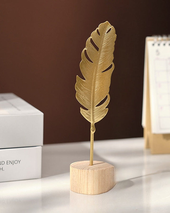 Dekoracja Liścia Ginkgo w Złotym Metalu – Minimalistyczny Akcent do Wyposażenia Wnętrz i Dekoracji na Ścianę do Salonu 0