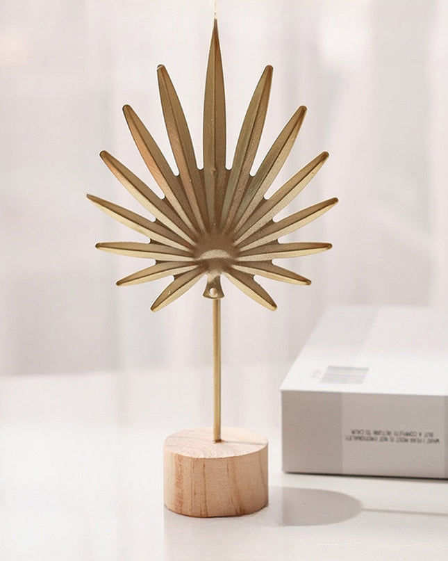 Dekoracja Liścia Ginkgo w Złotym Metalu – Minimalistyczny Akcent do Wyposażenia Wnętrz i Dekoracji na Ścianę do Salonu 4