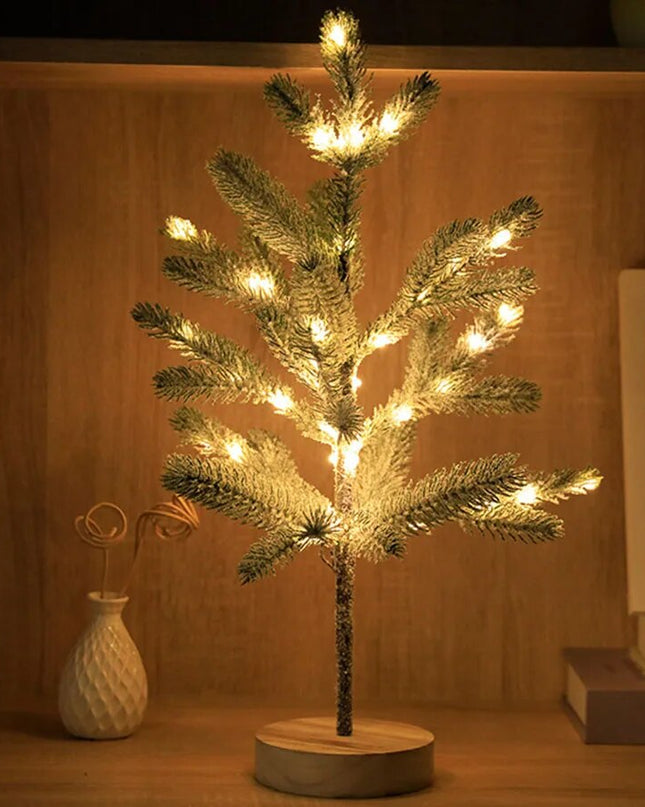 Dekoracyjna Choinka 50 cm z 50 Diodami LED – Sztuczna Sosna z Drewnianą Podstawą, Idealna na Stół 0