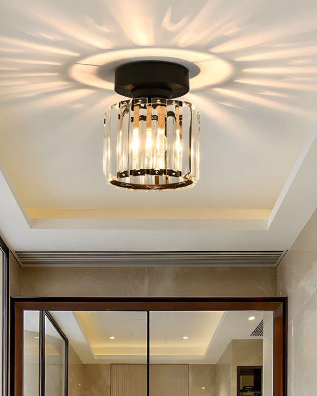 Elegancka Lampa Sufitowa Kilon z Kryształowym Kloszem i Mosiężną Oprawą – Idealna do Salonów i Sypialni 10