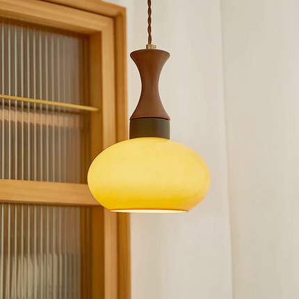 Elegancka Lampa Wisząca Retro ze Szkła i Drewna – Stylowe Oświetlenie do Salonu i Jadalni 9