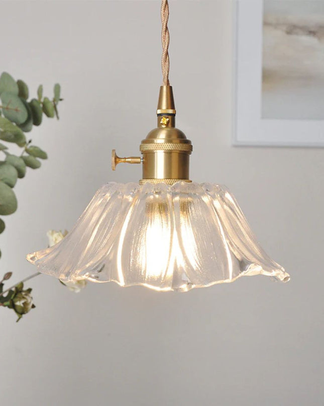 Elegancka Szklana Lampa Wisząca w Kształcie Kwiatu z Złotym Akcentem do Salonu – Dwa Rozmiary, Regulowana Długość Zawieszenia 16