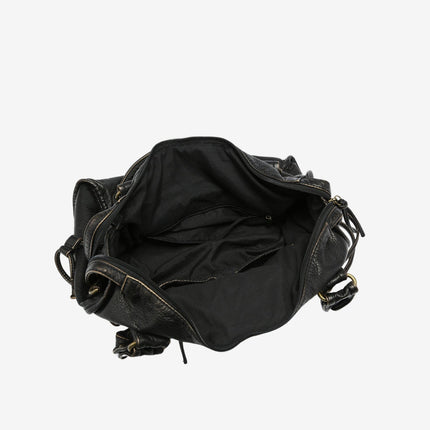 Elegancka Torba na Ramię z Wegańskiej Skóry – Stylowa i Kompaktowa Torebka Przez Ramię w Kolorze Czarnym 3