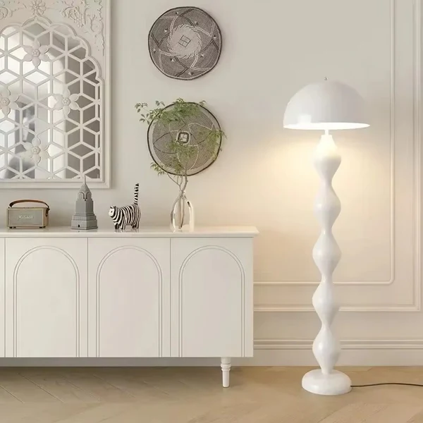 Elegancka skandynawska lampa podłogowa Lods 1