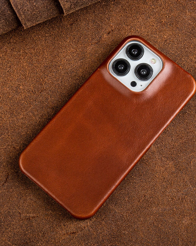 Eleganckie Etui na Telefon iPhone 13 z Olejowoskowej Skóry – Kompatybilne z MagSafe, Ochrona Przed Zabrudzeniami i Zadrapaniami 1