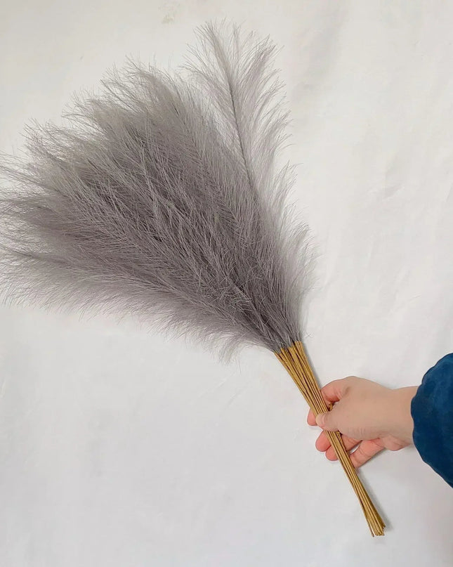 Eleganckie sztuczne pióra pampasowe do dekoracji 12