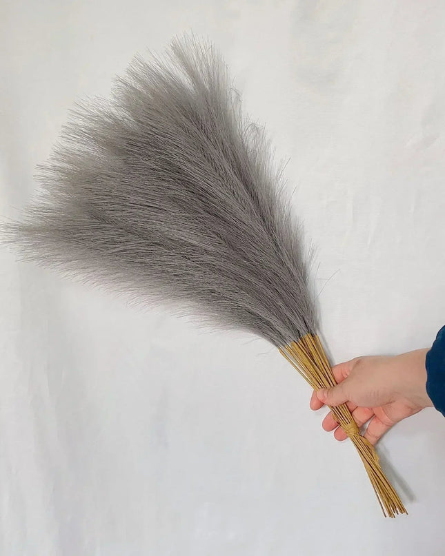 Eleganckie sztuczne pióra pampasowe do dekoracji 13