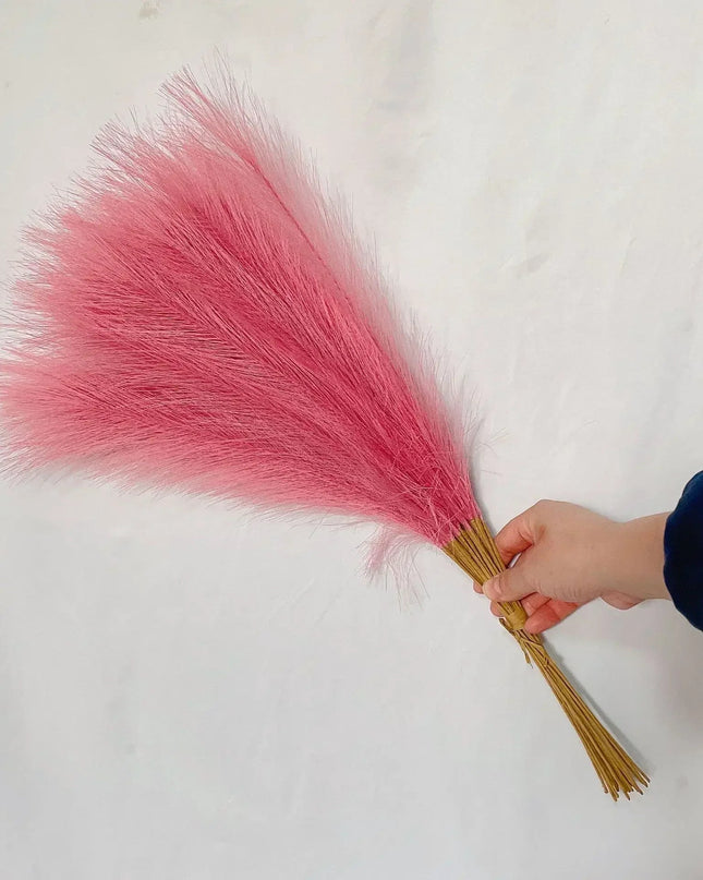 Eleganckie sztuczne pióra pampasowe do dekoracji 14