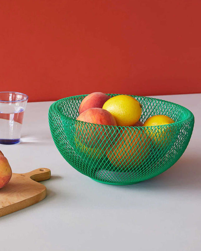 ElegantMesh | Dwuścienny stalowy kosz na owoce zapewniający wentylację i styl 10