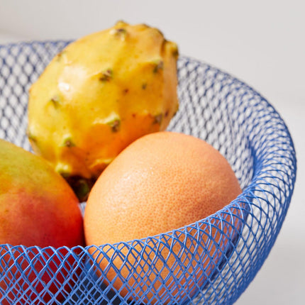 ElegantMesh | Dwuścienny stalowy kosz na owoce zapewniający wentylację i styl 4