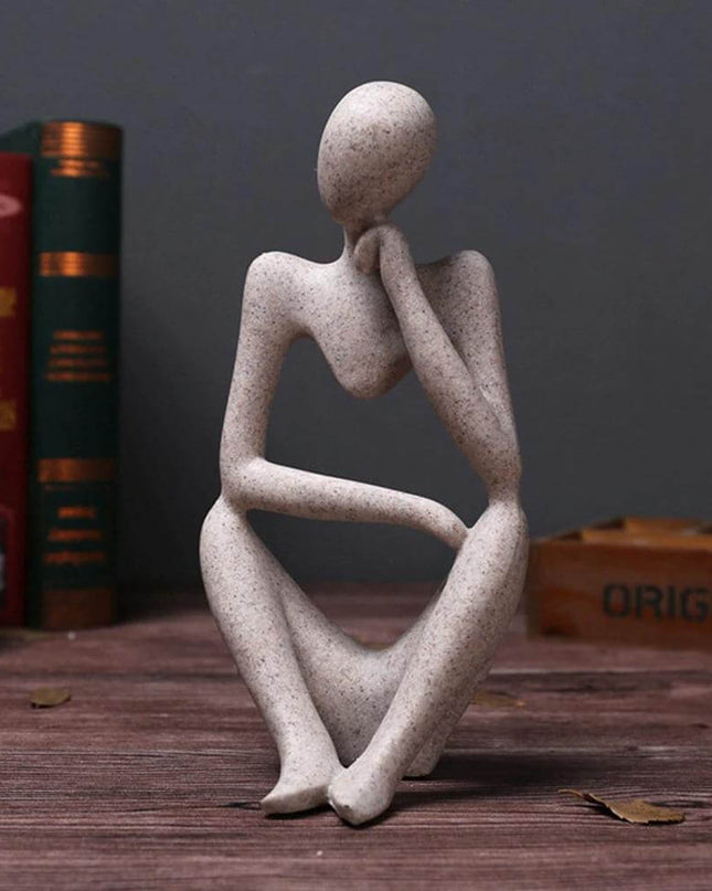 Figurka z filozoficznym przesłaniem i nowoczesnym designem 7