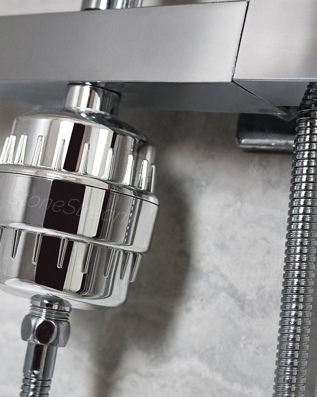 Filtr prysznicowy PureShower – usuwa chlor i zanieczyszczenia, zapewniając orzeźwiające doznania pod prysznicem 1