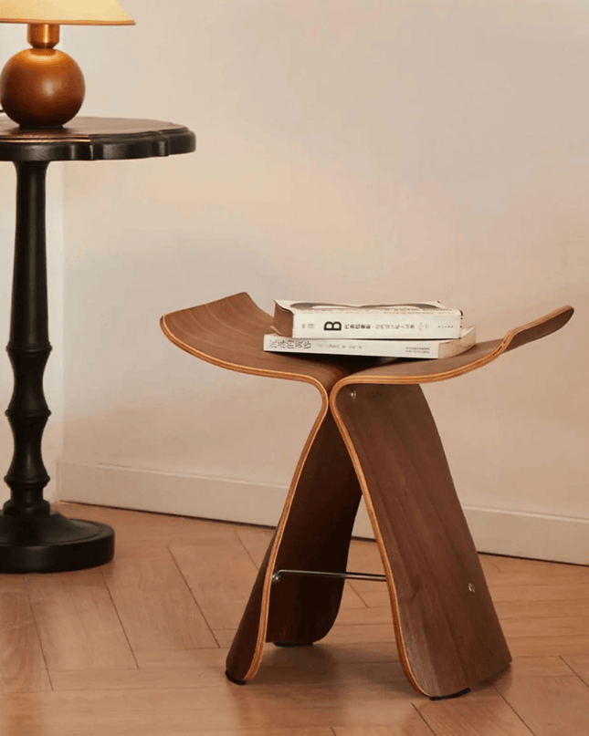 Flutairé – Stolik kawowy w stylu vintage – z motylim wzorem do romantycznych wnętrz 2