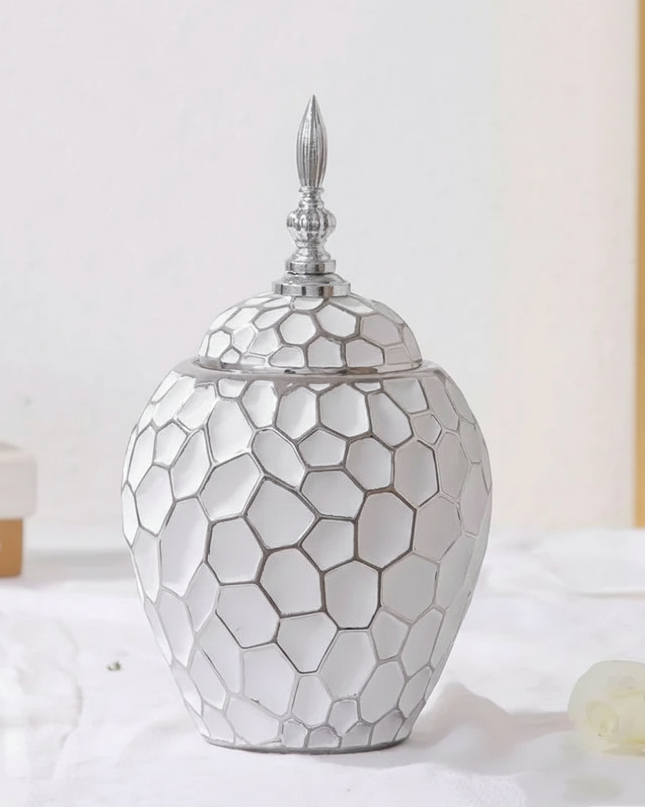 Elegancki wazon ceramiczny – ze złotym akcentem – stylowy dodatek do każdego wnętrza – idealny do świeżych lub sztucznych kwiatów