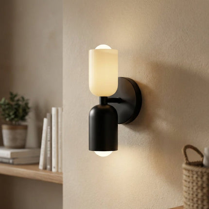 Geometryczna lampa ścienna z miękkim, nastrojowym światłem – nowoczesne oświetlenie kinkietowe z metalu i matowego szkła 1