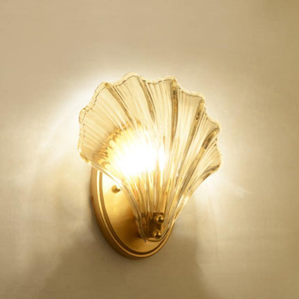 Kinkiet Ścienny Shell w Kształcie Muszli – Elegancka Lampa do Sypialni i Salonu, Mosiądz i Szkło, Miękkie Światło 8