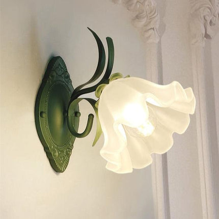 Kinkiet Ścienny z Motywem Konwalii – Elegancka Lampa do Sypialni i Salonu, Żelazo, D10*H22cm 0