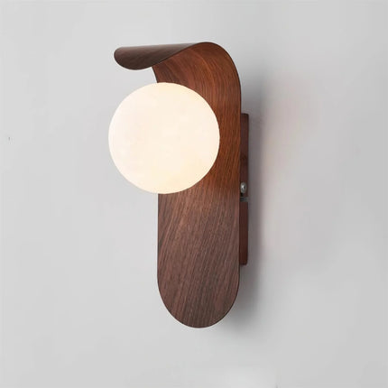 Kinkiet ścienny z opalowym kloszem kula, 7W LED, drewniane wykończenie, ideal 0