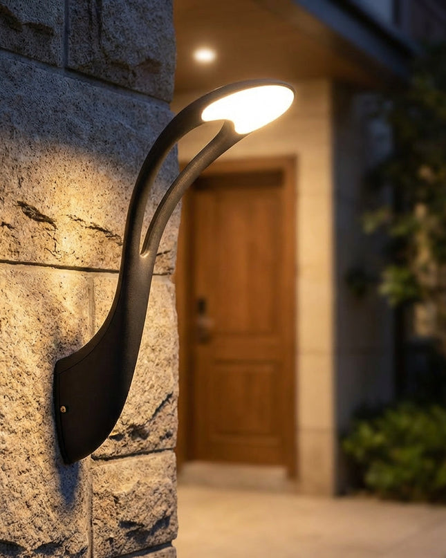 Kinkiet zewnętrzny LED z aluminiową obudową w nowoczesnym czarnym designie, odporny na war 1