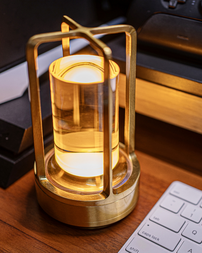 Kryształowa Lampa Ozdobna LED z Dotykowym Panelem, Wodoodporna, 3 Kolory Światła, Złota/Srebrna/Czarna, 9x17,5 cm 1