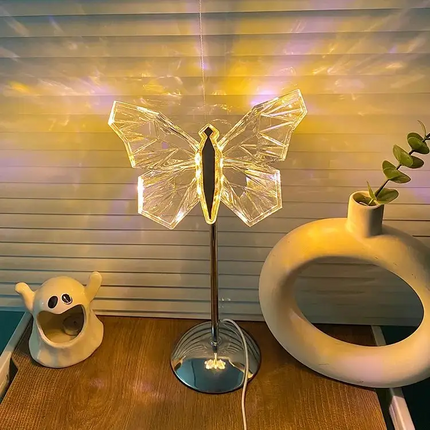 Kryształowa Lampa Stołowa Motyl LED – Elegancka Lampka do Sypialni i Salonu, Stylowy Design, Miękkie Światło, Wysoka Jakość 4