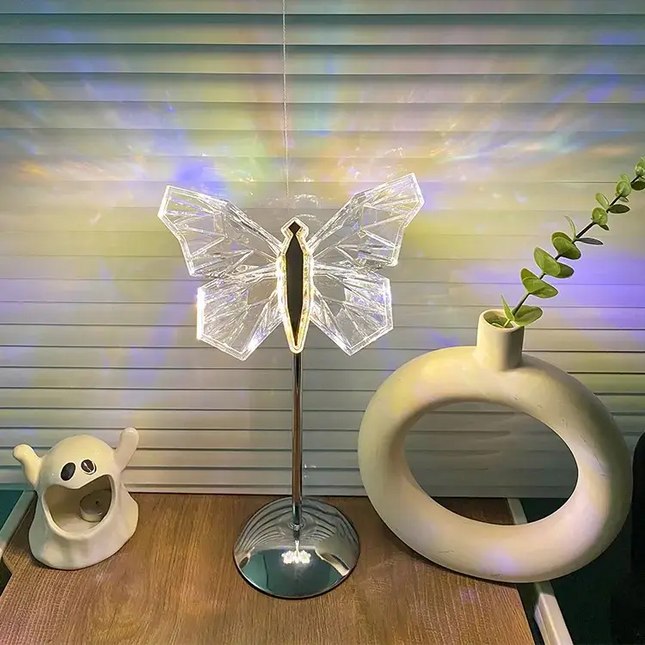 Kryształowa Lampa Stołowa Motyl LED – Elegancka Lampka do Sypialni i Salonu, Stylowy Design, Miękkie Światło, Wysoka Jakość 5