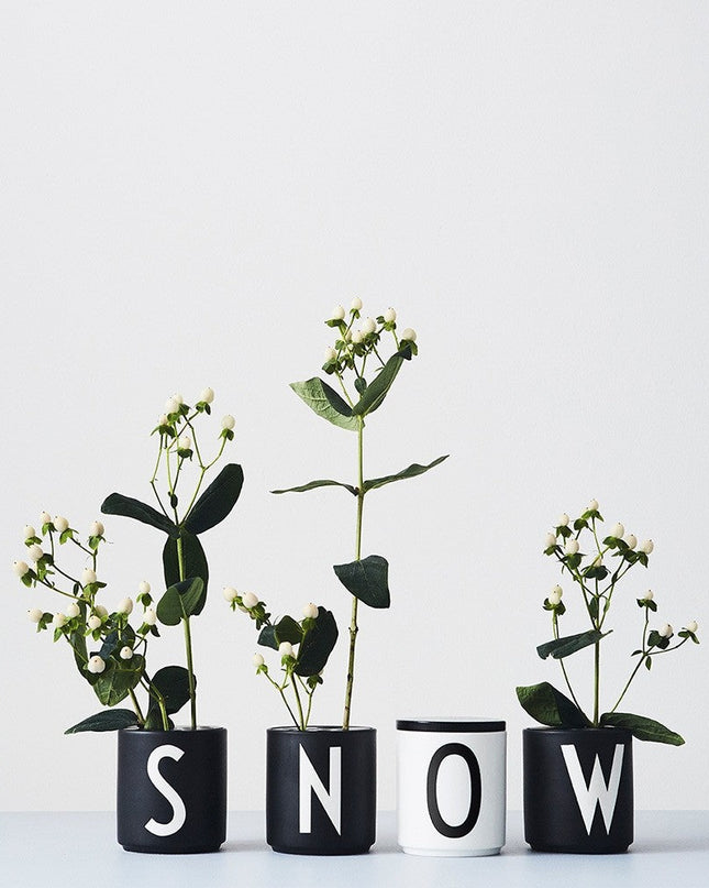 Kubek na listy – osobisty kubek porcelanowy – stylowy i wyjątkowy od Design Letters 1