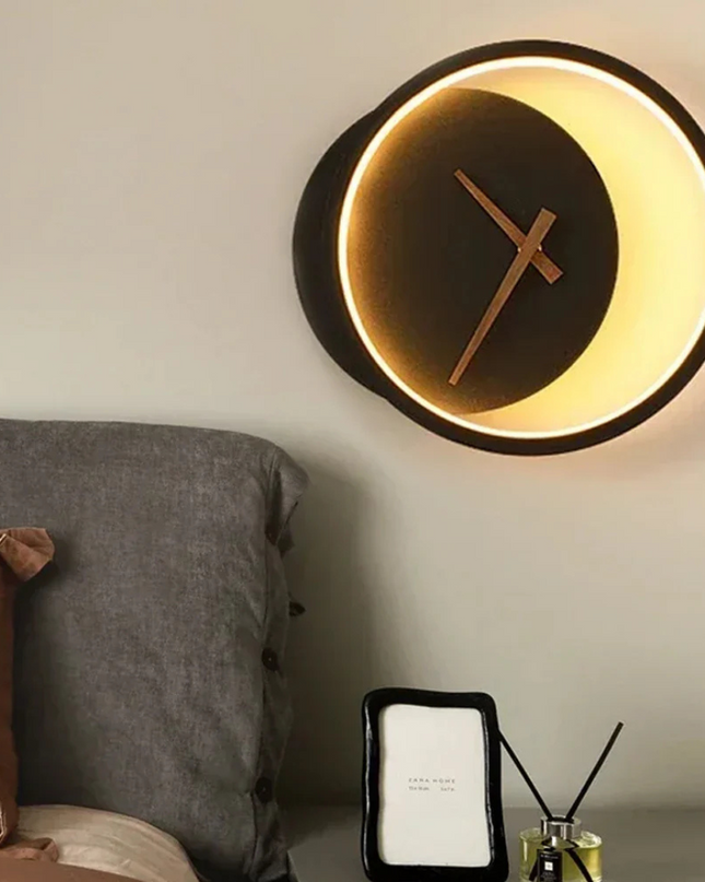 LED-owy Zegar Ścienny w Minimalistycznym Stylu Horalis 4