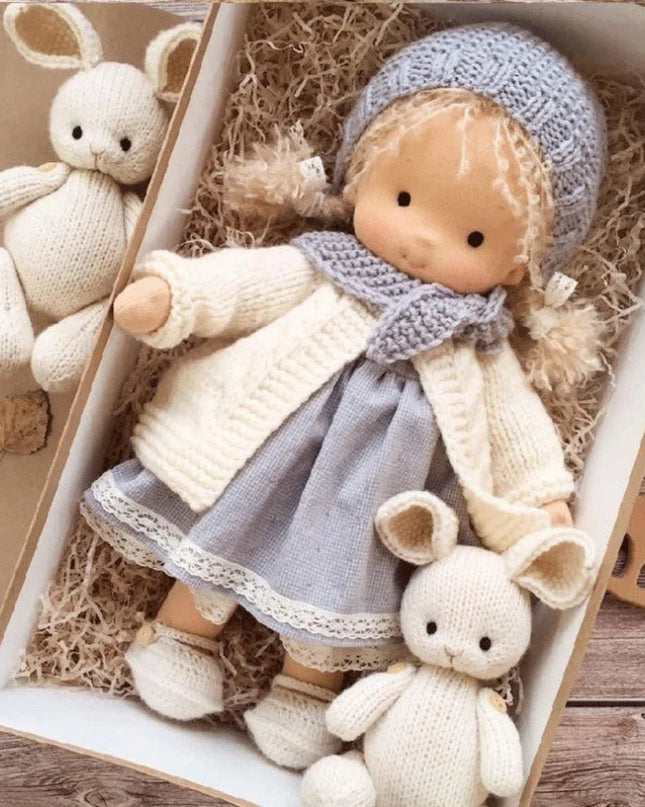 Lalka materiałowa w stylu waldorfskim do kreatywnej zabawy – miękka zabawka materiałowa dla dzieci – 12 x 30 cm 1