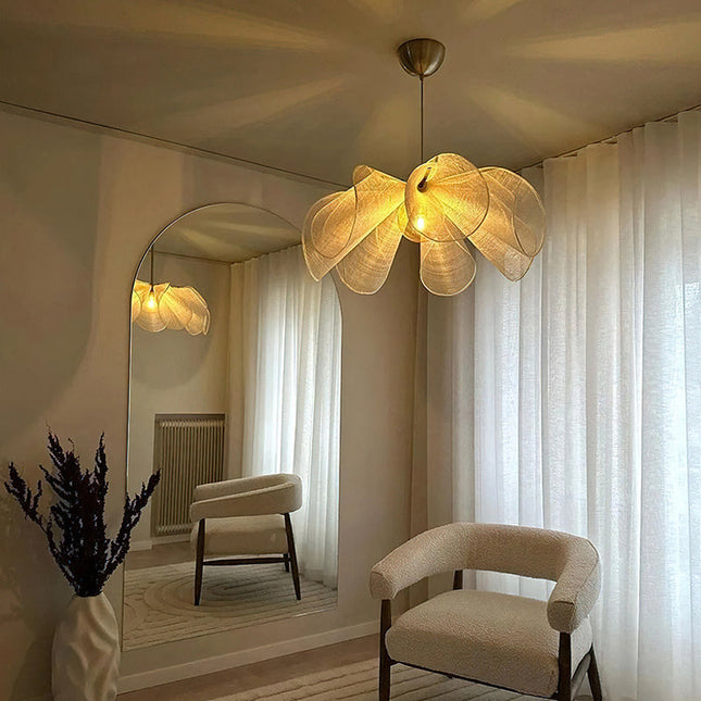 Lampa Kwiatowa Japandi – Elegancki Żyrandol Tekstylny z Przezroczystym Kloszem 3