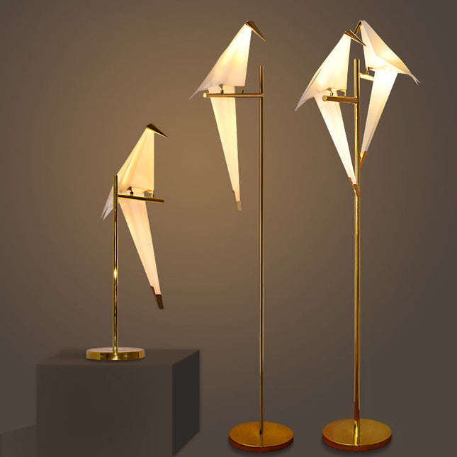 Lampa Origami z Magnesem w Kształcie Ptaka – Nowoczesne Oświetlenie z Ciepłym Światłem do Domu 1