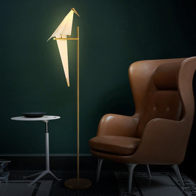 Lampa Origami z Magnesem w Kształcie Ptaka – Nowoczesne Oświetlenie z Ciepłym Światłem do Domu 2